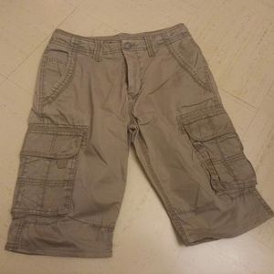 Short cargo taille 40.