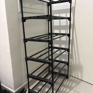 Étagère à chaussures avec des roulettes ou non