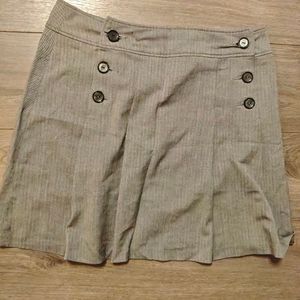 Belle qualité Jupe grise taille 42