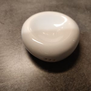 Salière forme galet 