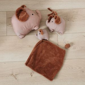 Peluches et doudou éléphant