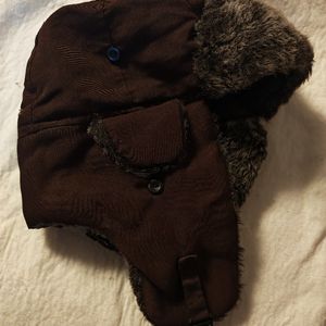 Chapka marron foncée 