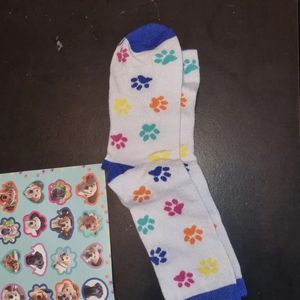 Chaussettes pattes chien 
