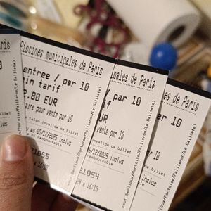 4 places piscines de Paris -Expiration 05.12.2025