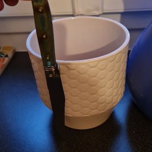 Pot à couvert ou pot pour plante 