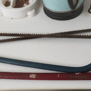 Lot de 2 scies à bois