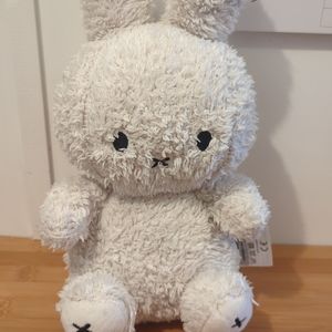 Peluche lapin 