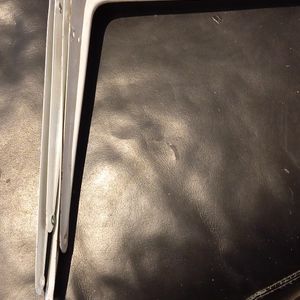 Lot 3 de 4 équerres blanches 200*250