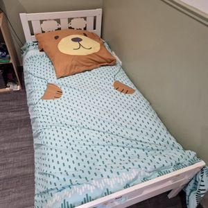 A donner deux lits ikea 