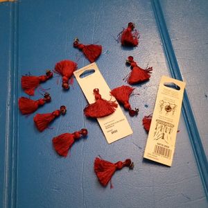 12 glands pin's bordeaux avec perle bordeaux. 