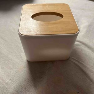 Boîte à mouchoirs 