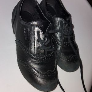 Taille 28 chaussures en cuir