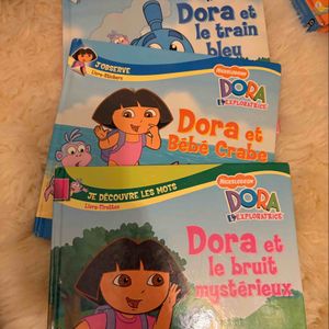 3 livres Dora