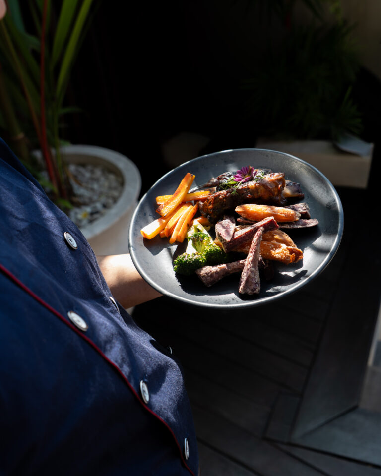 Semesta Bistro & Bar