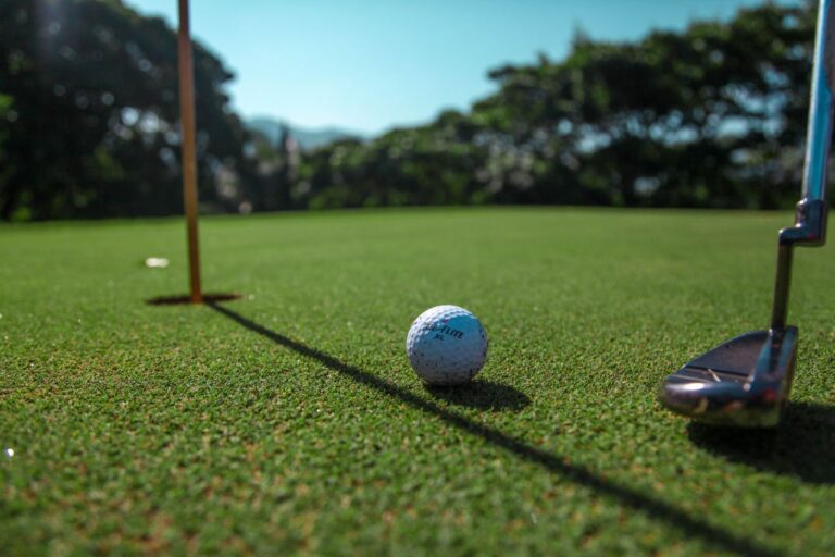 Pengalaman Golf Kini Tak Lagi Berakhir di Hole ke-18