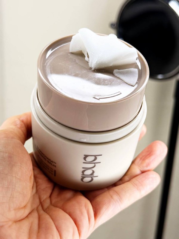 Bhab Cleansing Balm Texture