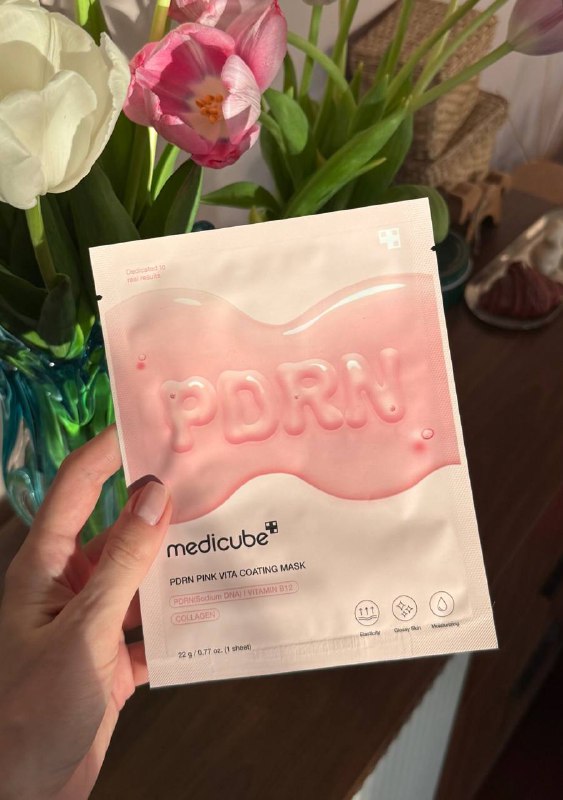 Маска Medicube упаковка