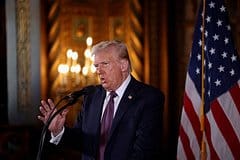 Трамп назвал Овечкина великим игроком - новости