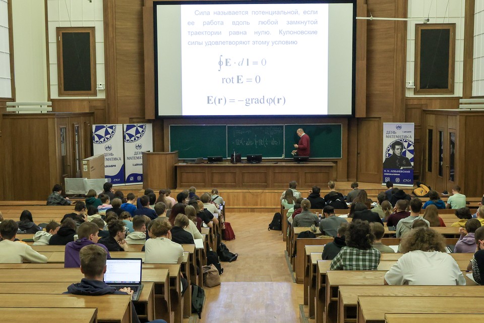 Дипломы по спецзаказу, или Как работодатели и чиновники решили поженить вузы с суровой реальностью