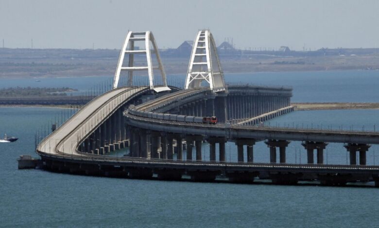 Крымский мост, остановка движения, временная пауза, сиеста, без паники