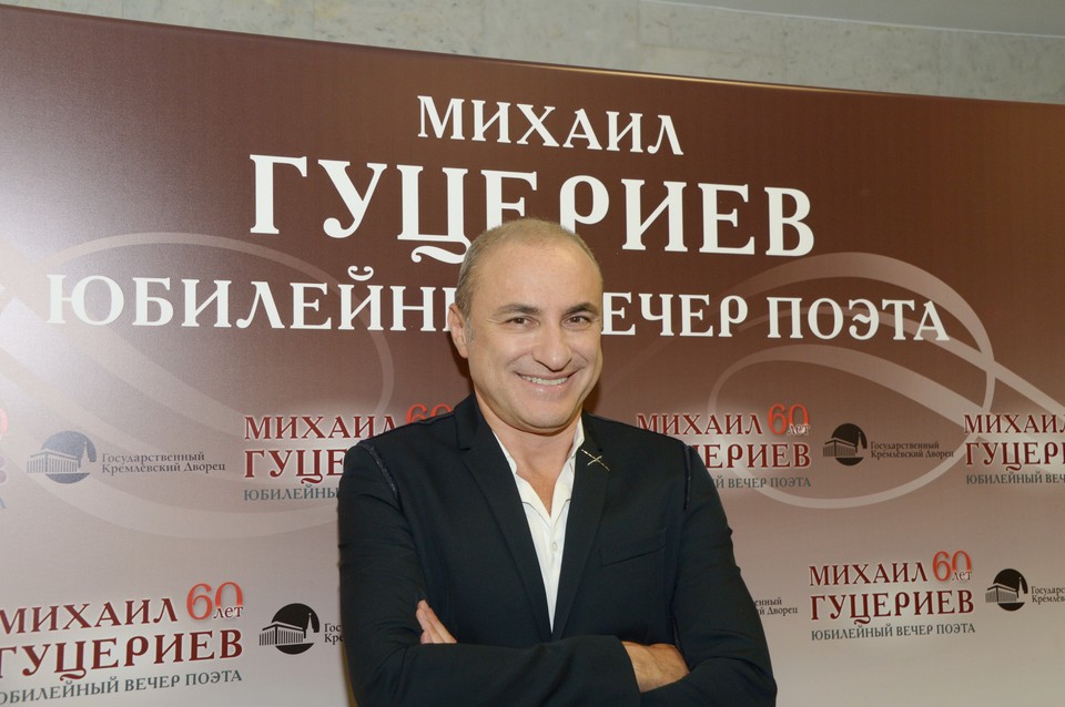 Михаил Турецкий дает интервью о возвращении звезд поп-музыки 2000-х