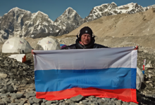 Восхождение на Эверест без использования альпинистского снаряжения