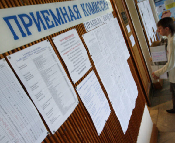 Студенты радуются новым хоромам