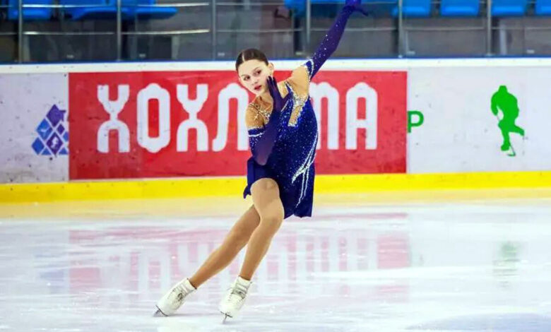 Илья Авербух с юными фигуристами в Крыму
