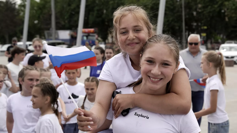 Изображение Читы, превращающейся в центр мирового кино