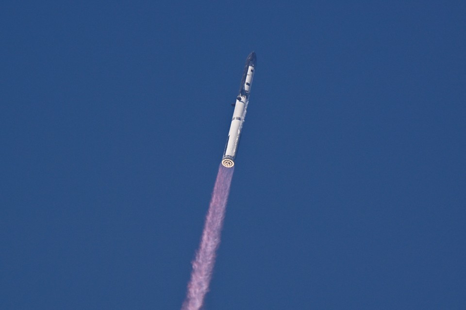 124-метровый гигант отправился бороздить просторы Вселенной