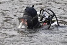 Дайверы Владивостока проводят уборку на дне моря