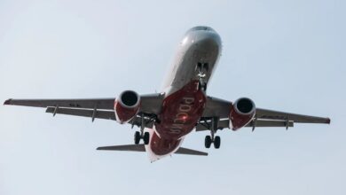 Изображение, символизирующее открытие прямого рейса из Сургута к Черному морю