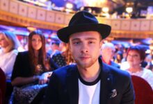 Егор Крид на сцене во время выступления