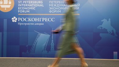 Изображение, символизирующее финансовые связи между Россией и ОАЭ