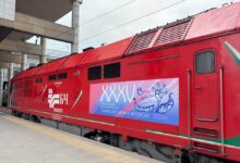 Музыкальный локомотив на фоне витебского праздника