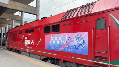 Музыкальный локомотив на фоне витебского праздника