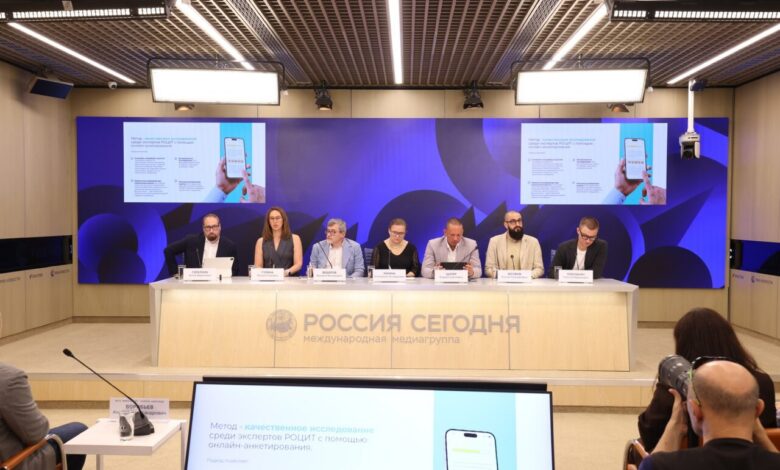 Логотип платформы LOOKY с фоном, символизирующим свободу интернета