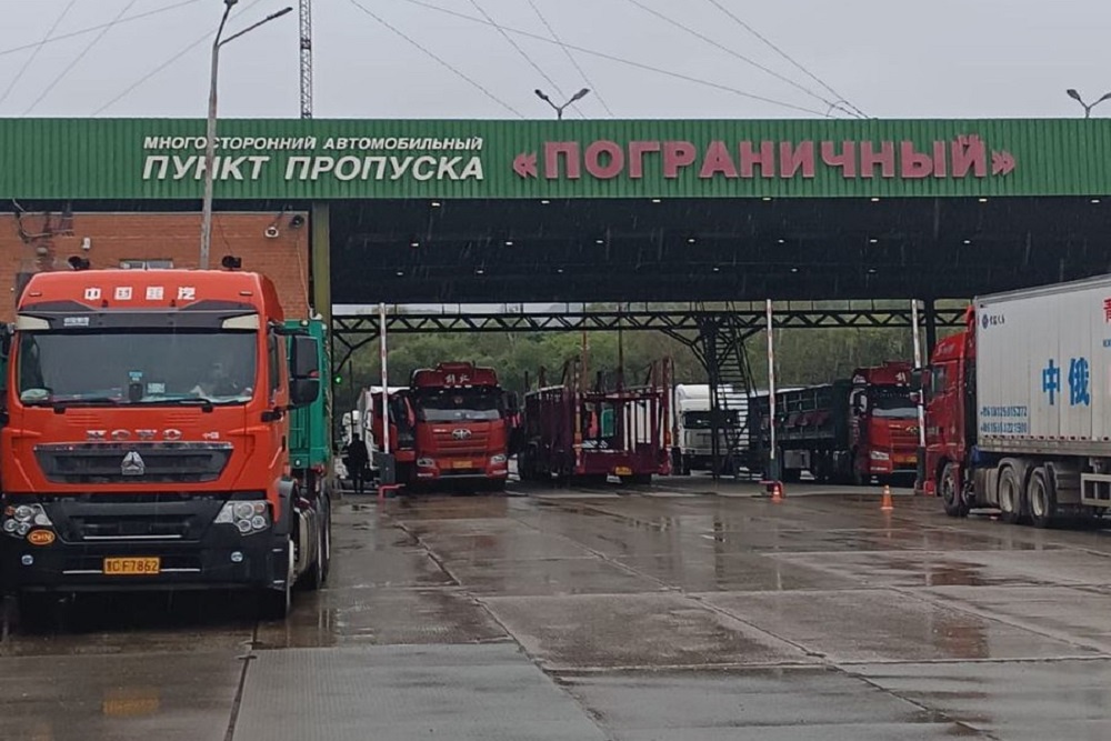 Парадные ворота на Восток открываются настежь