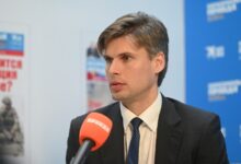 Центр управления новой орбитальной станцией России сверкает готовностью