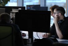 Иллюстрация к статье о том, как справиться с дедлайнами и начать жить