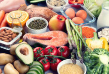 Завтрак с полезными продуктами для детей, готовящихся к школе