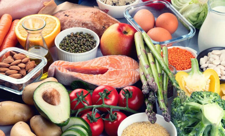 Завтрак с полезными продуктами для детей, готовящихся к школе