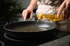 Золото полей или коварный яд? Вся правда о подсолнечном масле, которую от нас тщательно скрывали