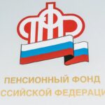 Иллюстрация, демонстрирующая превращение скромных выплат в роскошный капитал через финансовую стратегию.