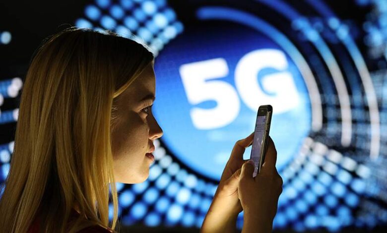 Изображение символизирует 5G технологию и связь