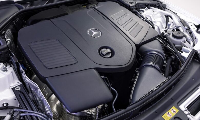 Новый Mercedes C-Class с функциями философствования, шуток и музыкальных споров