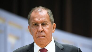 Сергей Лавров делится секретами создания студенческого хита