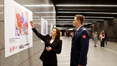 Подземная галерея в Москве, где искусство встречается с повседневной жизнью