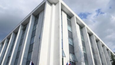 Традиционные монгольские пейзажи с элементами русской культуры
