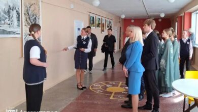 Фасад школы, преобразованной в филиал Лувра на Дальнем Востоке
